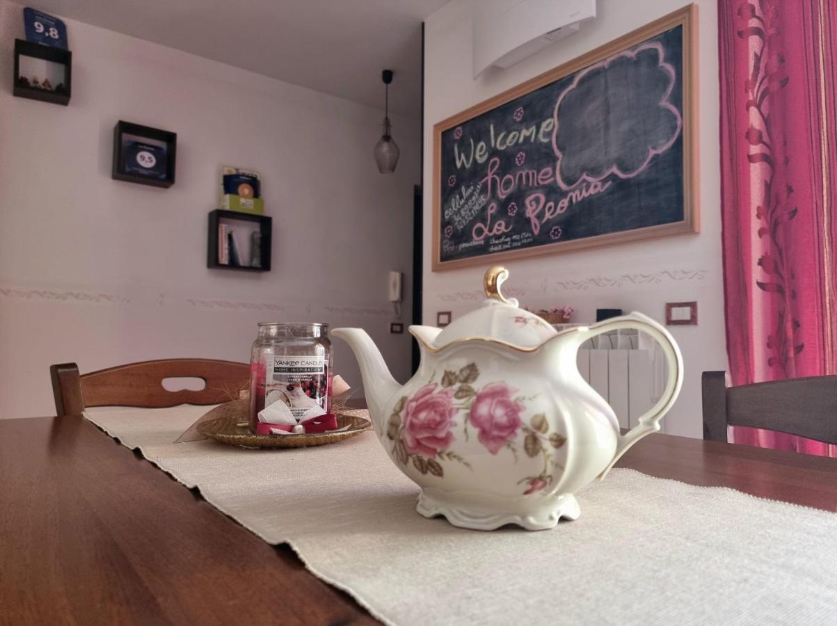 Apartamento La Peonia Vitorchiano Exterior foto